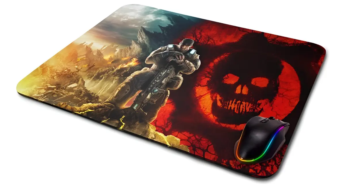 MOUSE PAD MODELO GEARS OF WAR (21,5CM X 17,5CM)